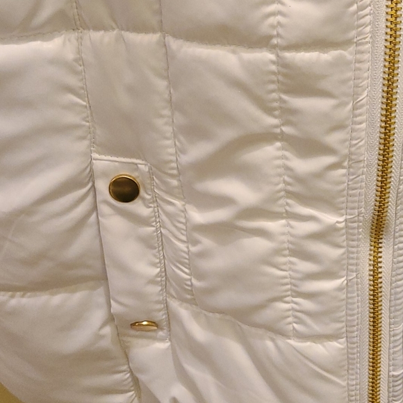 J.J. Basics Cargo Puffer Vest - Picture 3 of 7